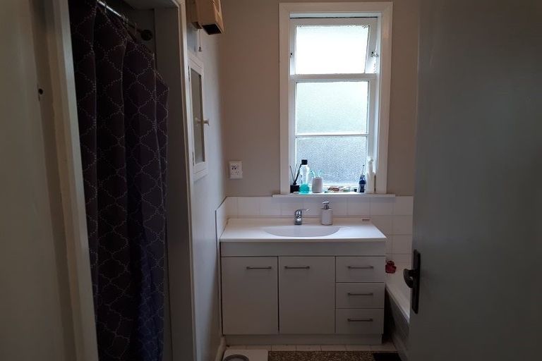 Photo of property in 1/241 Ilam Road, Ilam, Christchurch, 8041