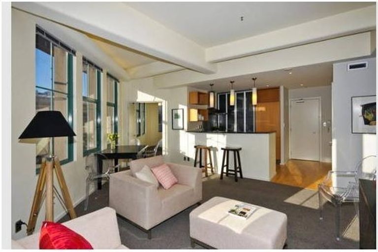 Photo of property in Orange House/land Equity, 5/182 Wakefield Street, Te Aro, Wellington, 6011