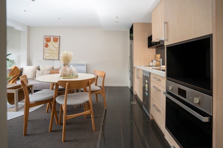 Photo of property in Nouvo Apartments, 4/21i Rugby Street, Mount Cook, Wellington, 6021