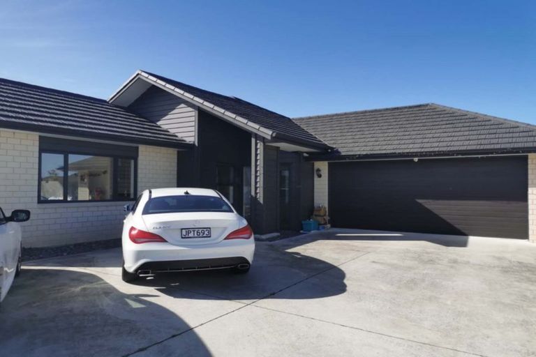 Photo of property in 8 Northbrook Glen, Flagstaff, Hamilton, 3210