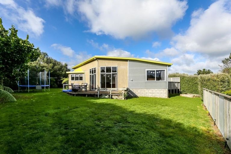 Photo of property in 4a Rahui View, Oakura, 4314