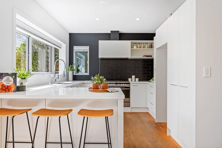 Photo of property in 46 Mcfaddens Road, St Albans, Christchurch, 8052