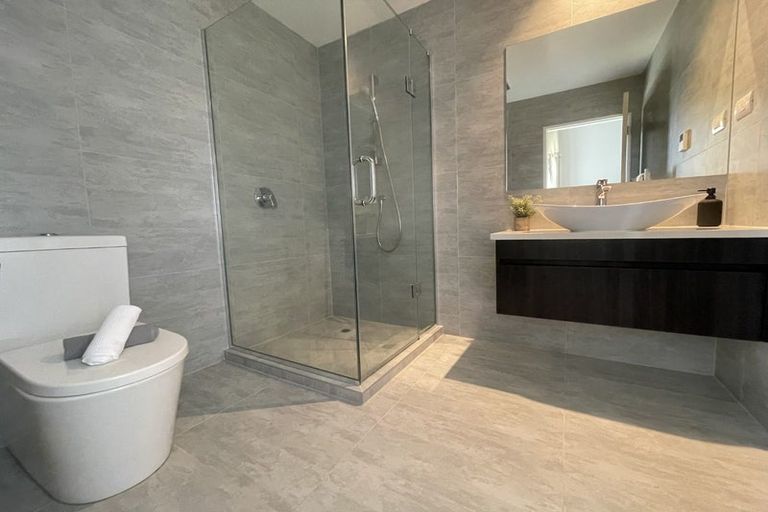 Photo of property in 20 Bearing Parade, Long Bay, Auckland, 0630