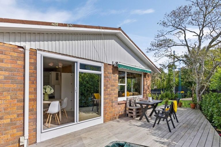 Photo of property in 31a Cockle Bay Road, Cockle Bay, Auckland, 2014