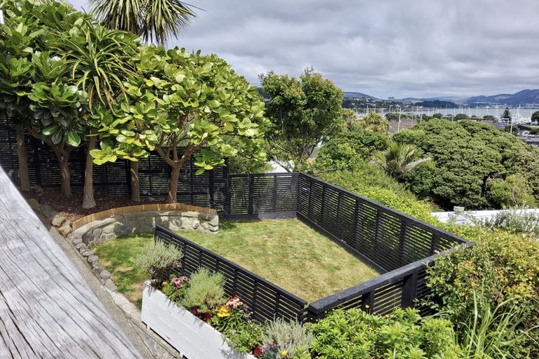 Photo of property in 74 Mana Esplanade, Paremata, Porirua, 5026