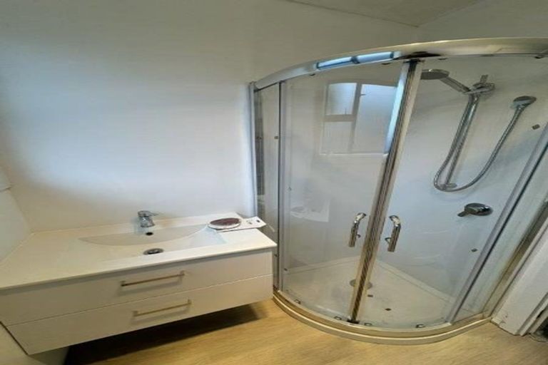 Photo of property in 42 Auburn Avenue, Upper Riccarton, Christchurch, 8041