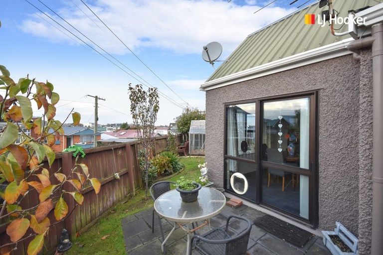 Photo of property in 16 Edwin Street, Caversham, Dunedin, 9012