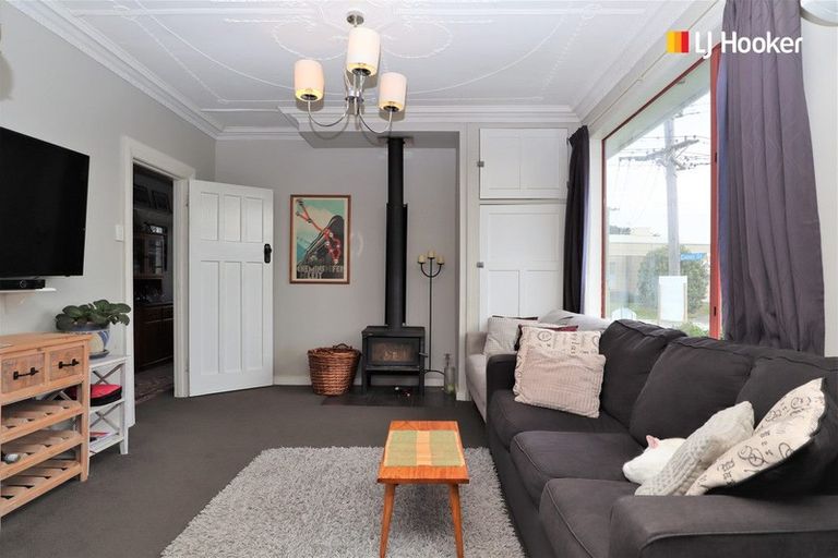 Photo of property in 37 Tahuna Road, Tainui, Dunedin, 9013