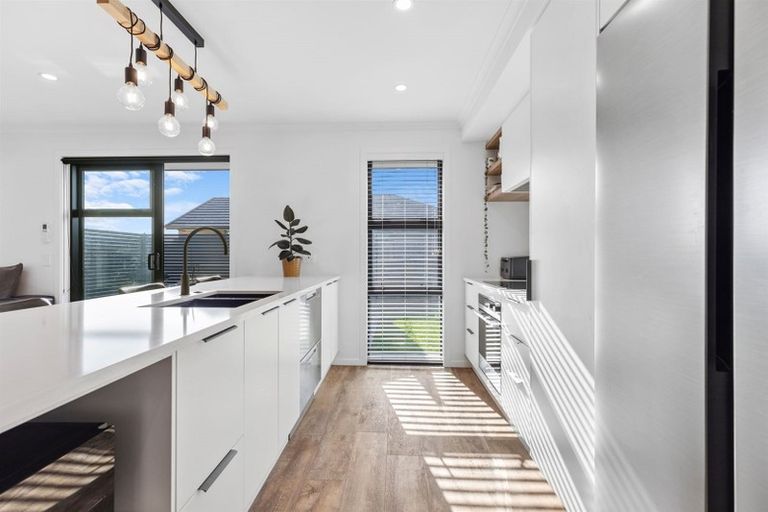 Photo of property in 21 Augusta Rise, Omokoroa, 3114
