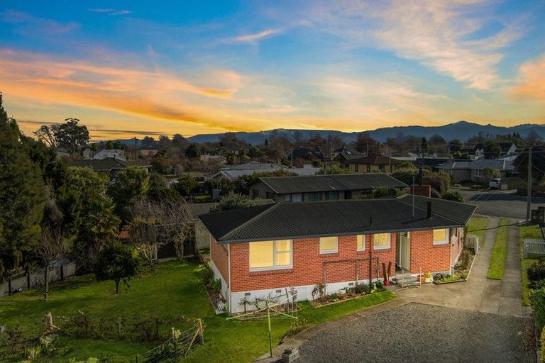 Photo of property in 8 Ruthken Crescent, Springlands, Blenheim, 7201