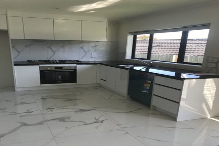 Photo of property in 1/6 Soo Yong Place, Glenview, Hamilton, 3206