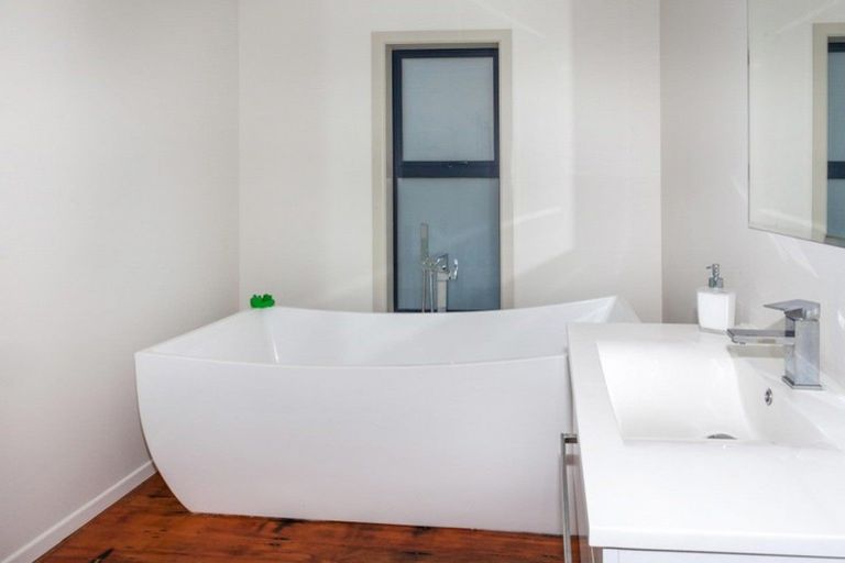 Photo of property in 121 Rangituia Street, Whangamata, 3691