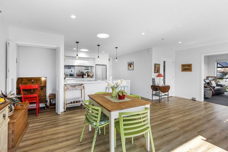 Photo of property in 106 Caulfield Avenue, Halswell, Christchurch, 8025