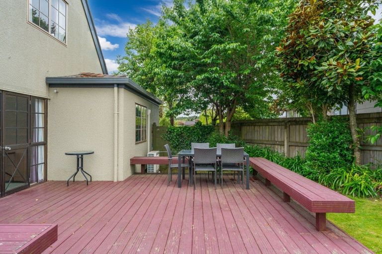 Photo of property in 8 Kew Place, Richmond Heights, Taupo, 3330