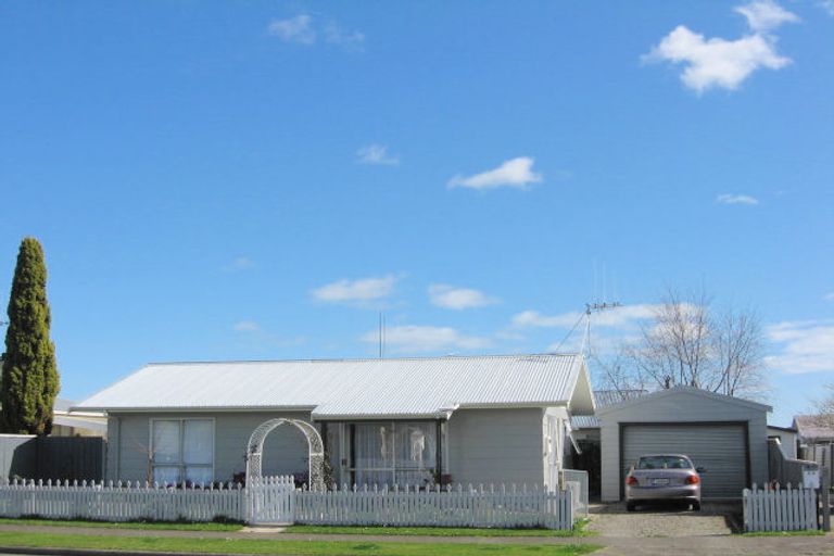 Photo of property in 30a Perth Street, Levin, 5510