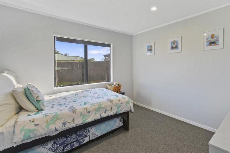 Photo of property in 13a Clarice Place, Takanini, 2112