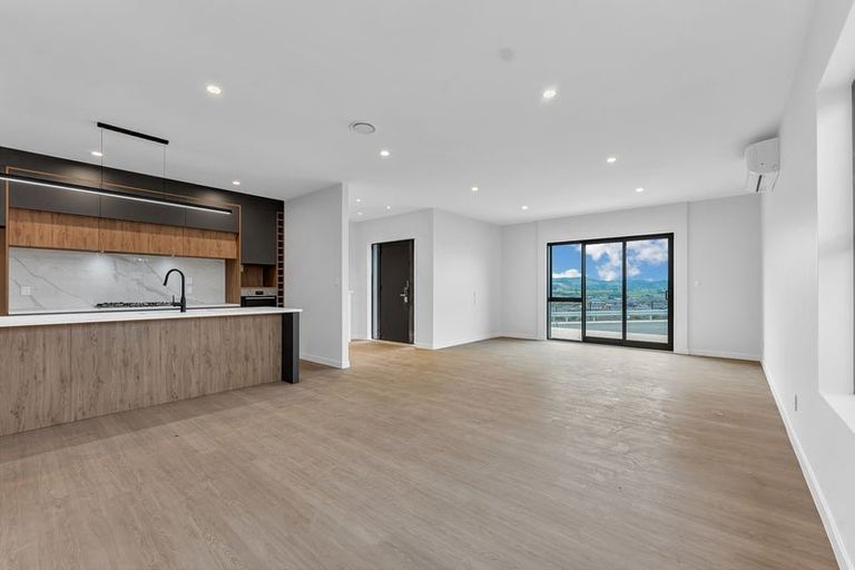 Photo of property in 15 Piedmonte Avenue, Pokeno, 2402