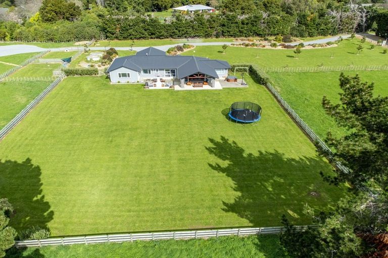 Photo of property in 319 Otaki Gorge Road, Hautere, Otaki, 5582