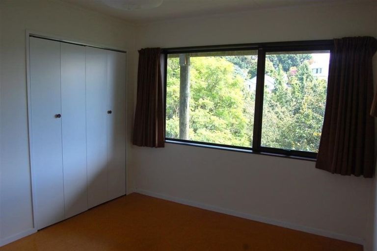 Photo of property in 27 Burns Road, Hospital Hill, Napier, 4110