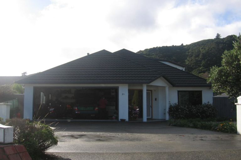 Photo of property in 23 Tyndall Street, Waiwhetu, Lower Hutt, 5010