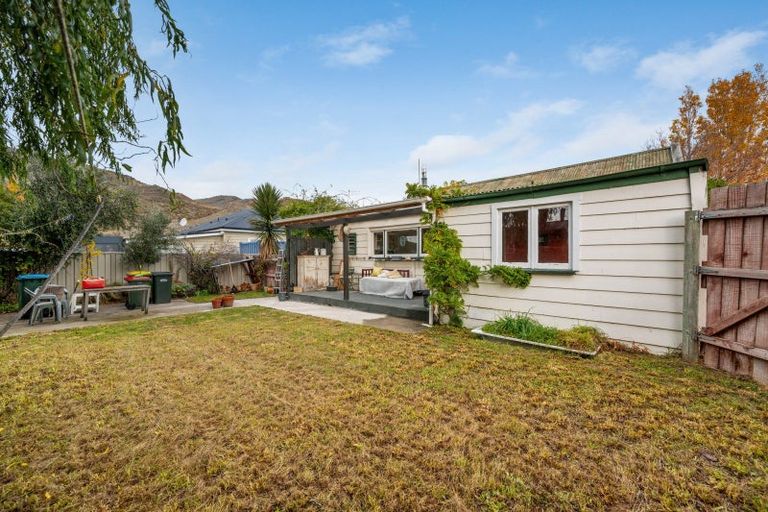Photo of property in 7a Molyneux Avenue, Cromwell, 9310