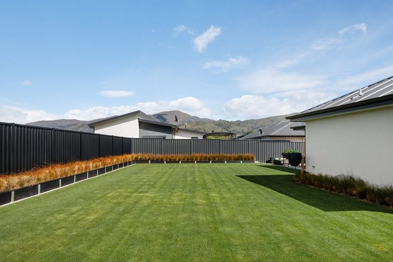 Photo of property in 10 Quigley Crescent, Cromwell, 9310