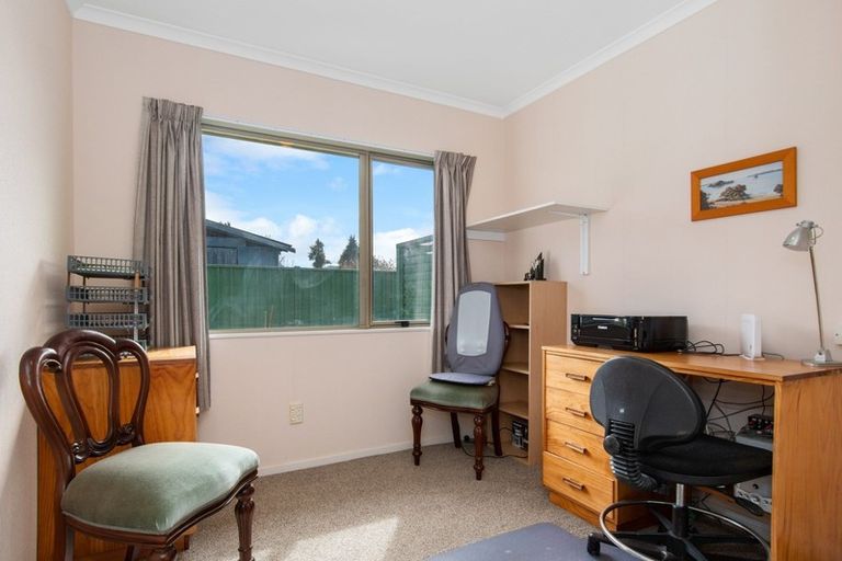 Photo of property in 17 Donegal Place, Katikati, 3129