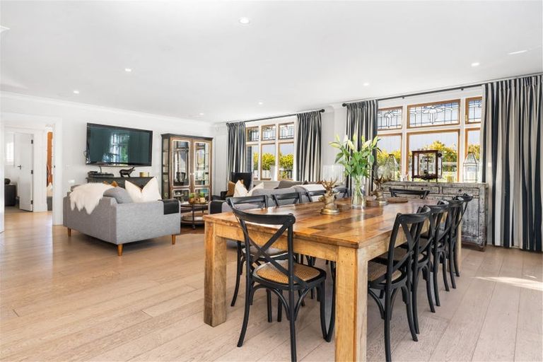 Photo of property in 14 Desmond Street, Merivale, Christchurch, 8014