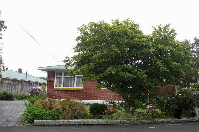 Photo of property in 13 Barclay Place, Burwood, Christchurch, 8061