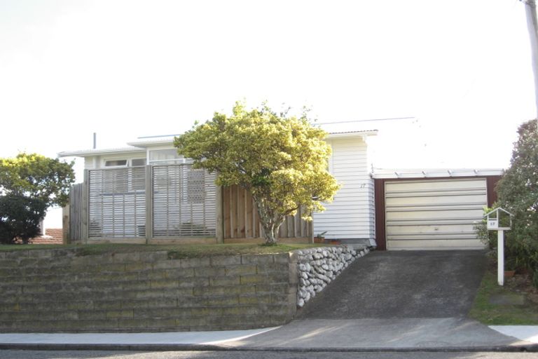 Photo of property in 17 Kiwi Road, Raumati Beach, Paraparaumu, 5032