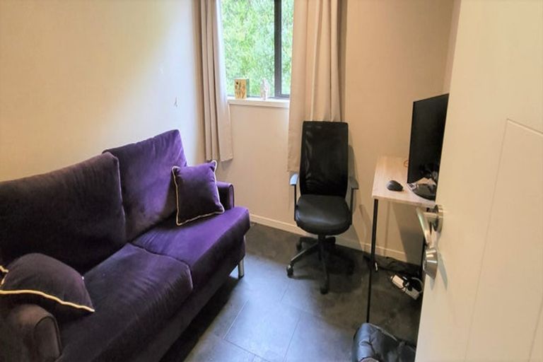 Photo of property in 74 Waikite Road, Welcome Bay, Tauranga, 3112