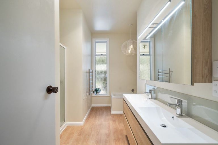 Photo of property in 1 Takapari Road, Pohangina, Ashhurst, 4884