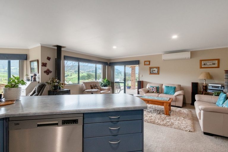 Photo of property in 72 Busby Road, Tahawai, Katikati, 3170