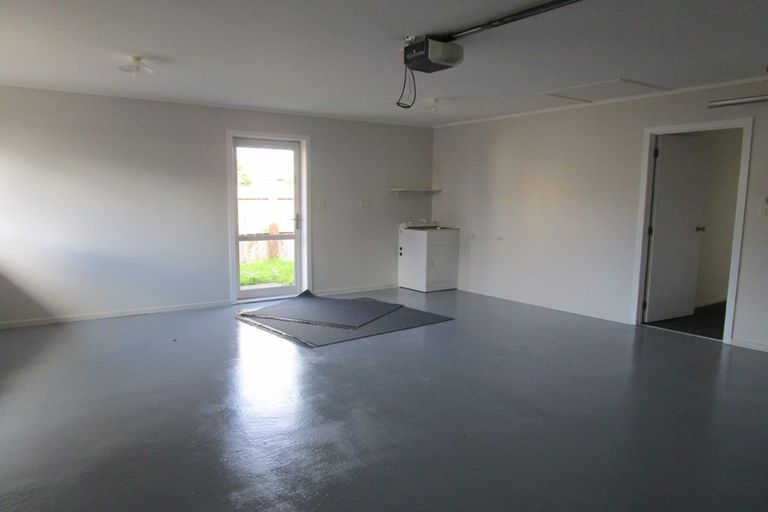 Photo of property in 4a Cross Street, Papakura, 2110