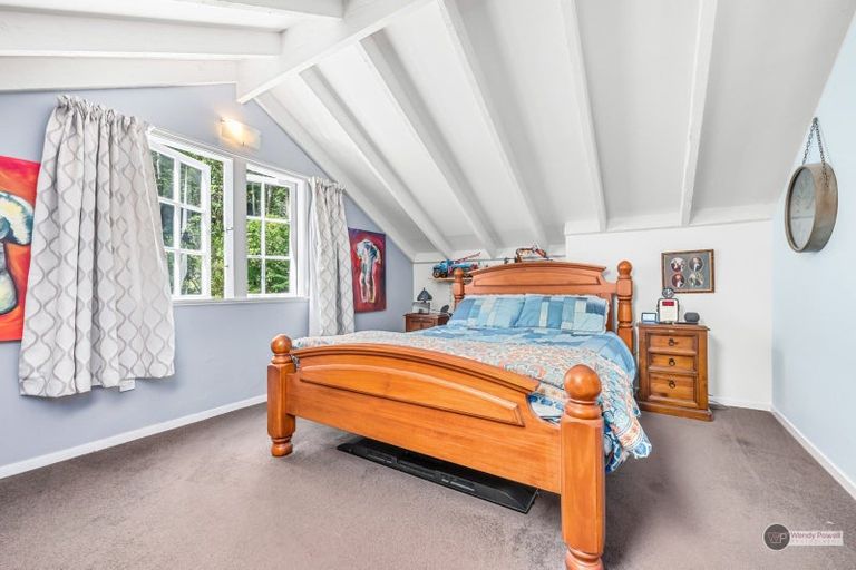 Photo of property in 10 Prebble Grove, Naenae, Lower Hutt, 5011