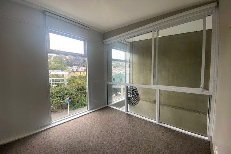 Photo of property in Canvas Apartments, 12/307 Willis Street, Te Aro, Wellington, 6011