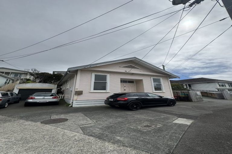 Photo of property in 14c Florence Street, Newtown, Wellington, 6021