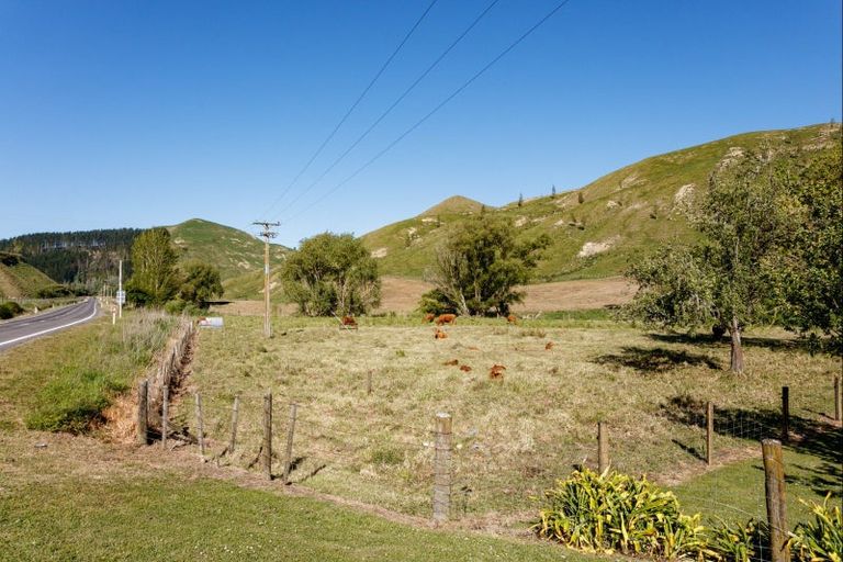 Photo of property in 3855 Matawai Road, Otoko, Te Karaka, 4092