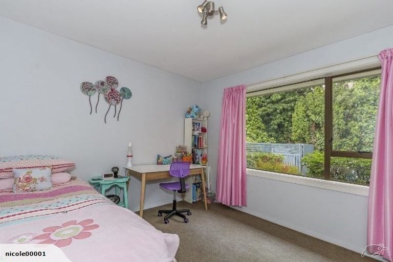 Photo of property in 115 Grimseys Road, Redwood, Christchurch, 8051