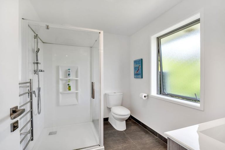 Photo of property in 17 Westwood Drive, Aokautere, Palmerston North, 4471