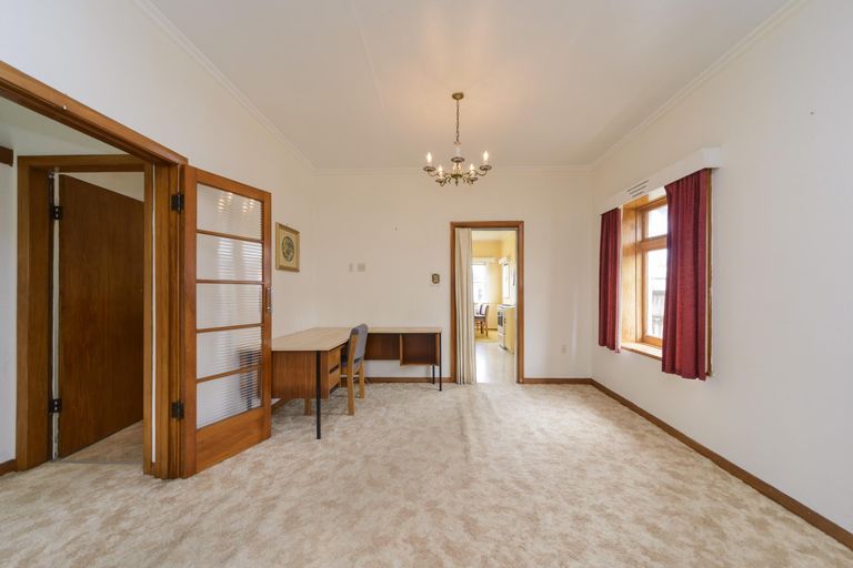 Photo of property in 50 Florence Avenue, Palmerston North, 4414