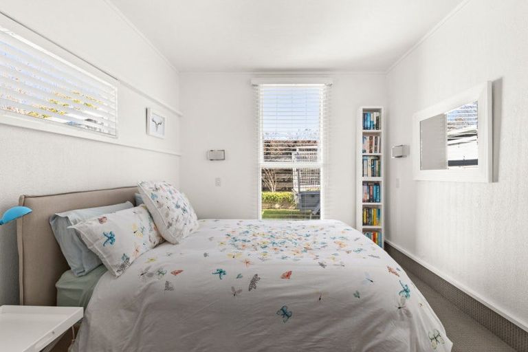 Photo of property in 13 Selwyn Road, Havelock North, 4130
