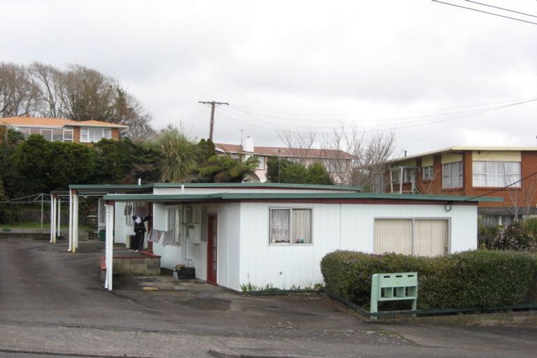 Photo of property in 19 Parsons Street, Vogeltown, New Plymouth, 4310