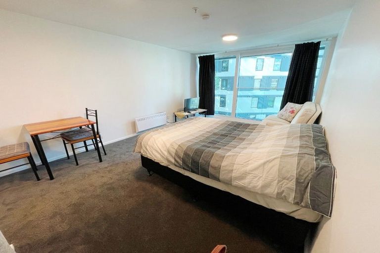 Photo of property in Cintra Apartments, 5e/3 Whitaker Place, Grafton, Auckland, 1010