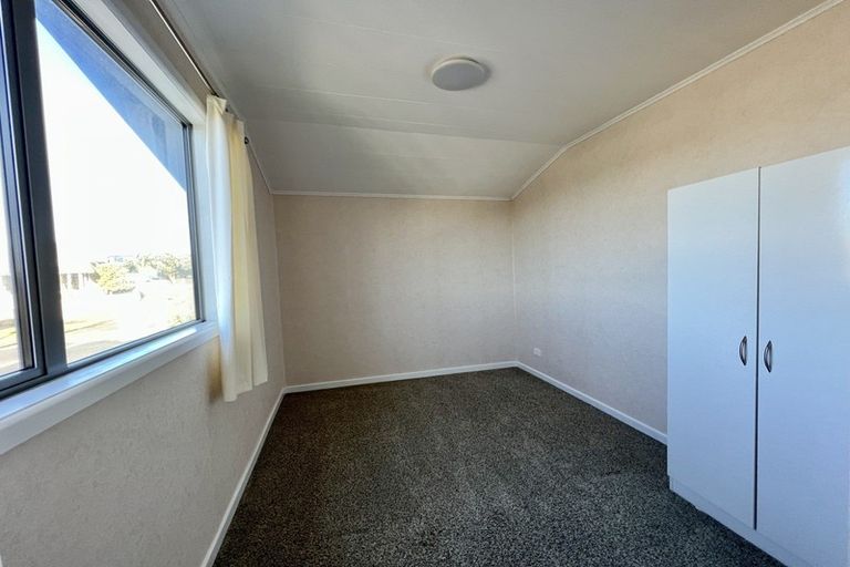 Photo of property in 8 Cruickshank Crescent, Rosedale, Invercargill, 9810