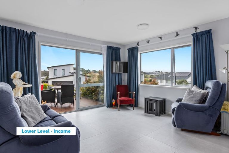 Photo of property in 60 Godfrey Drive, Orewa, 0931