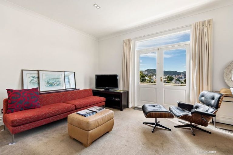 Photo of property in 30a Wright Street, Mount Cook, Wellington, 6021