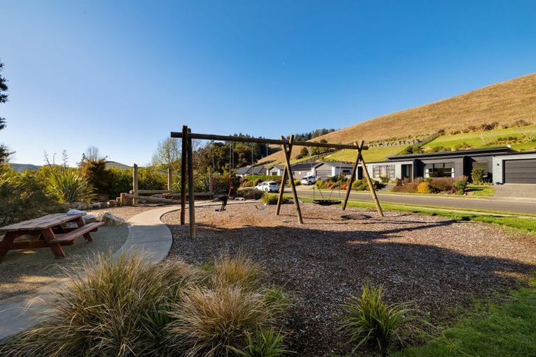 Photo of property in 20 Genia Drive, Wakefield, 7025
