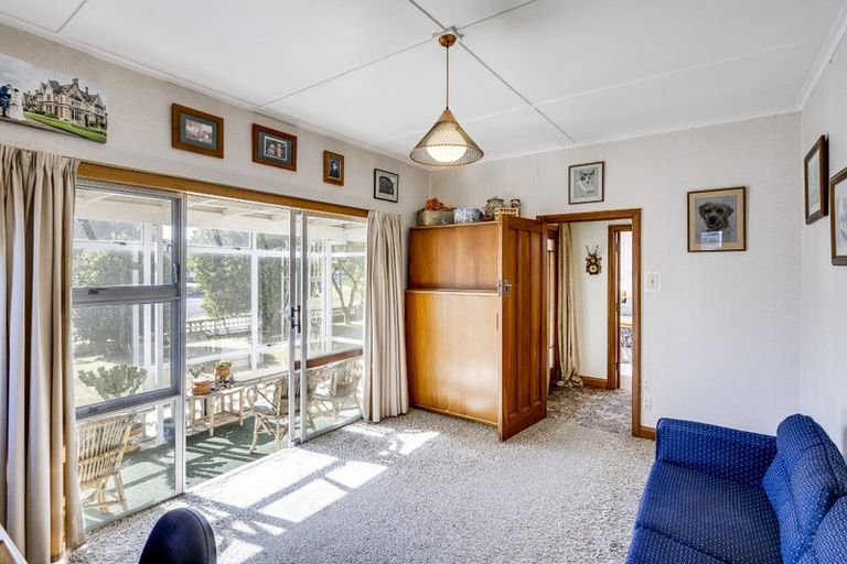 Photo of property in 4 Logan Avenue, Marewa, Napier, 4110