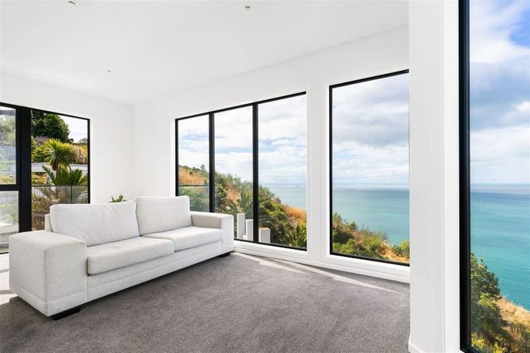 Photo of property in 8 Appian Lane, Scarborough, Christchurch, 8081